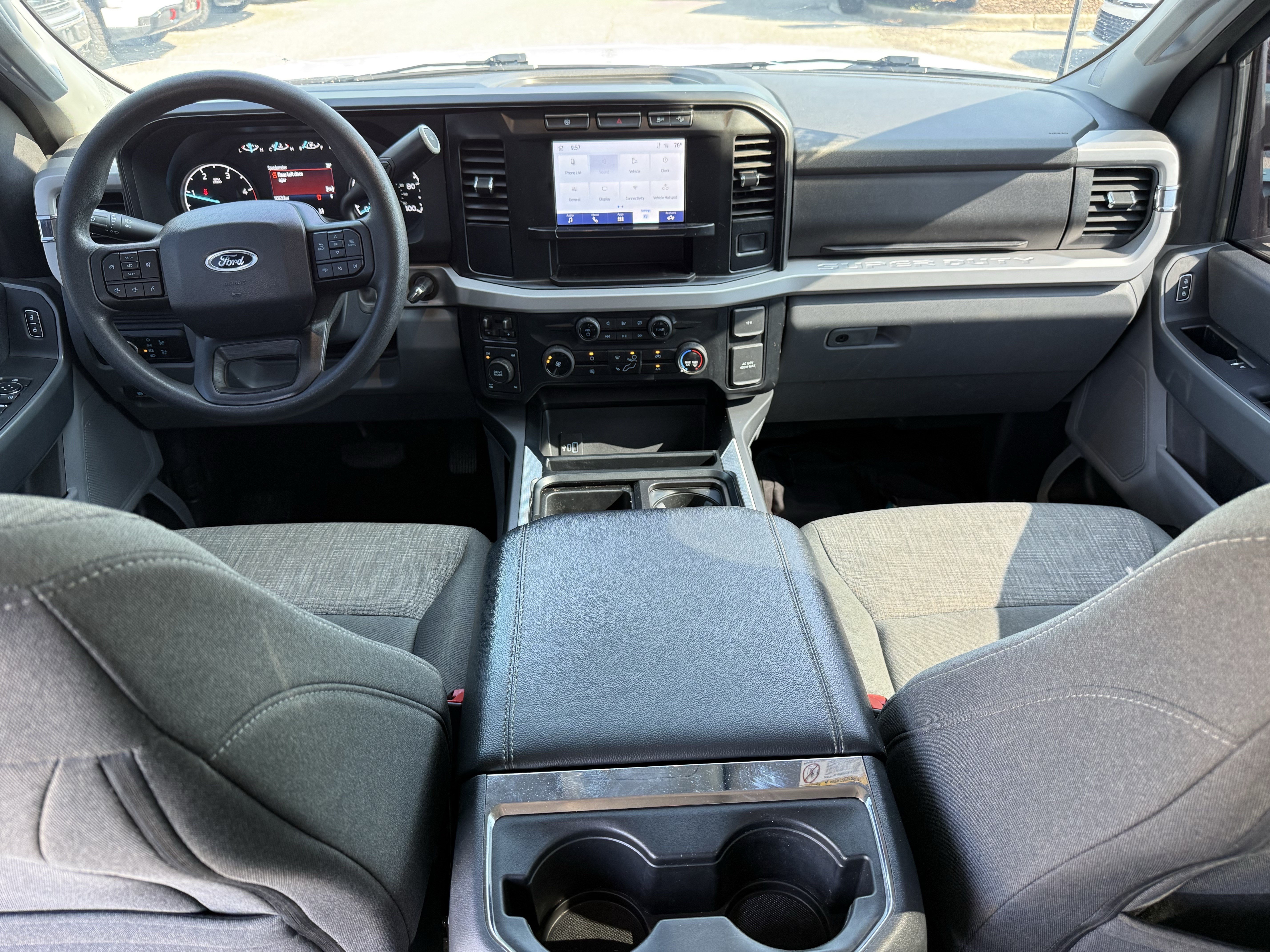 Used 2024 Ford F250 XLT AWD/4WD image 28