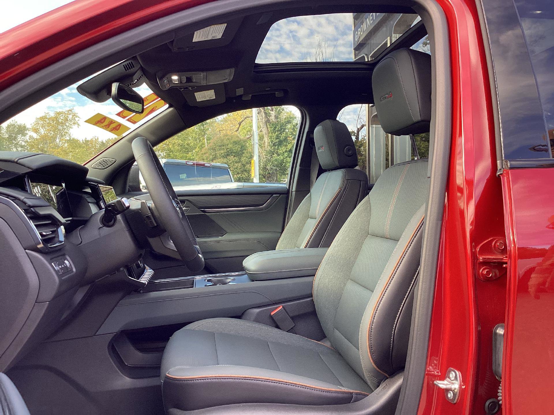 New 2025 GMC Acadia AT4 image 14