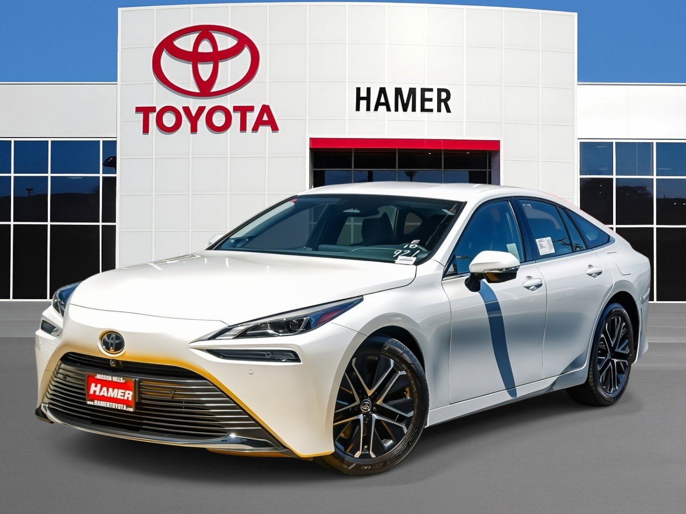 New 2026 Toyota Mirai RWD image 1