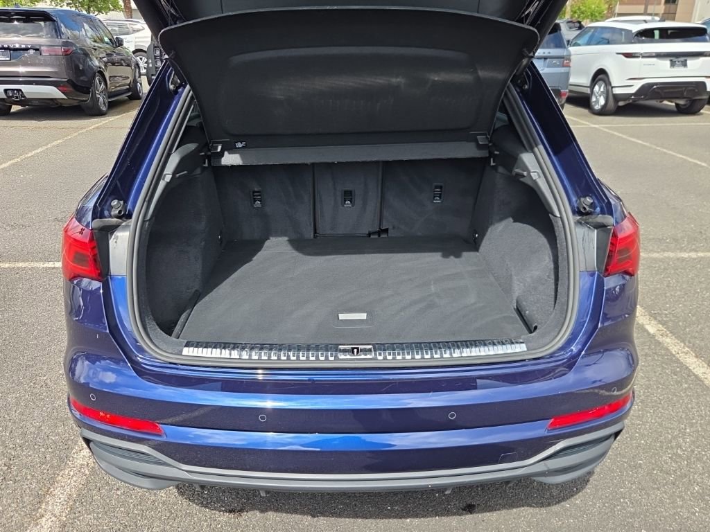 Used 2025 Audi Q3 2.0T Premium AWD/4WD image 16