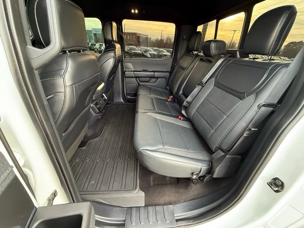 Used 2022 Ford F150 Raptor w/ Convenience Package AWD/4WD image 24