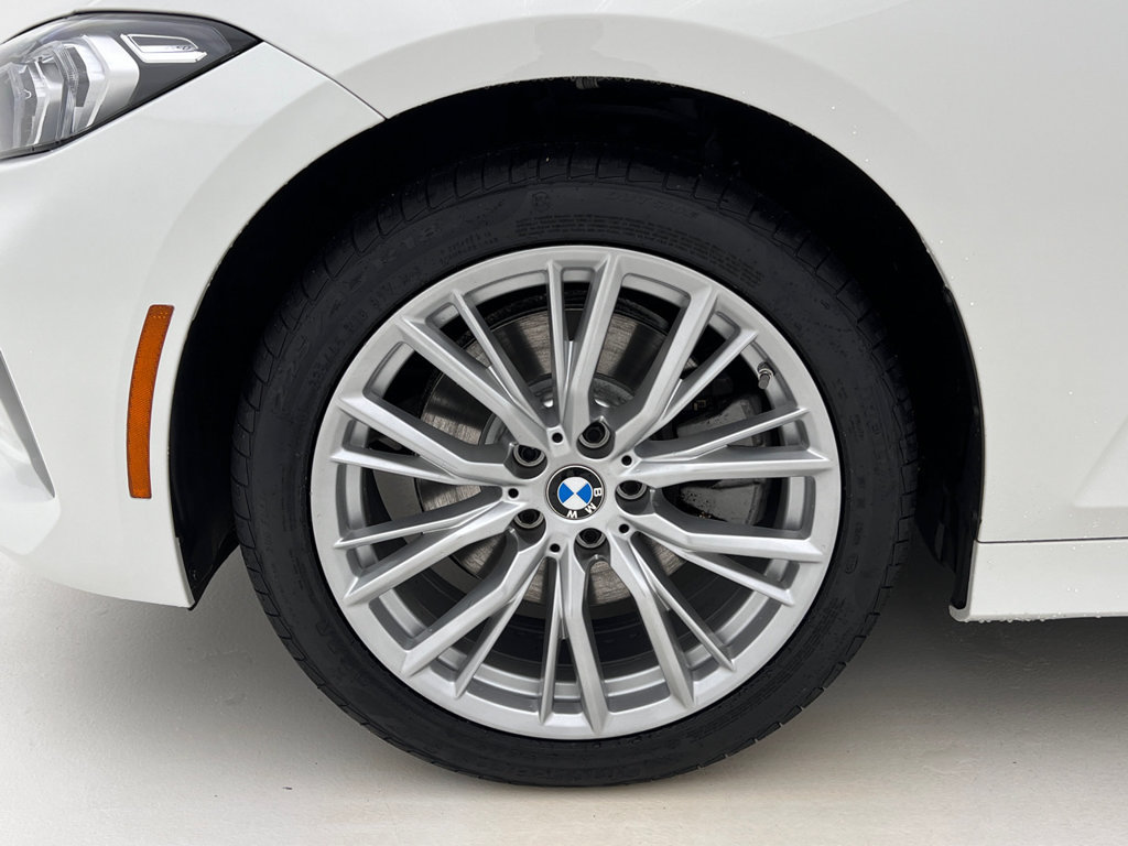 Certified 2023 BMW 330i xDrive Sedan w/ Convenience Package AWD/4WD image 27