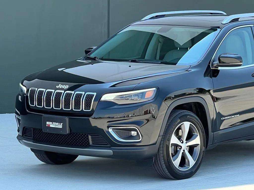 Used 2020 Jeep Cherokee Limited AWD/4WD image 36
