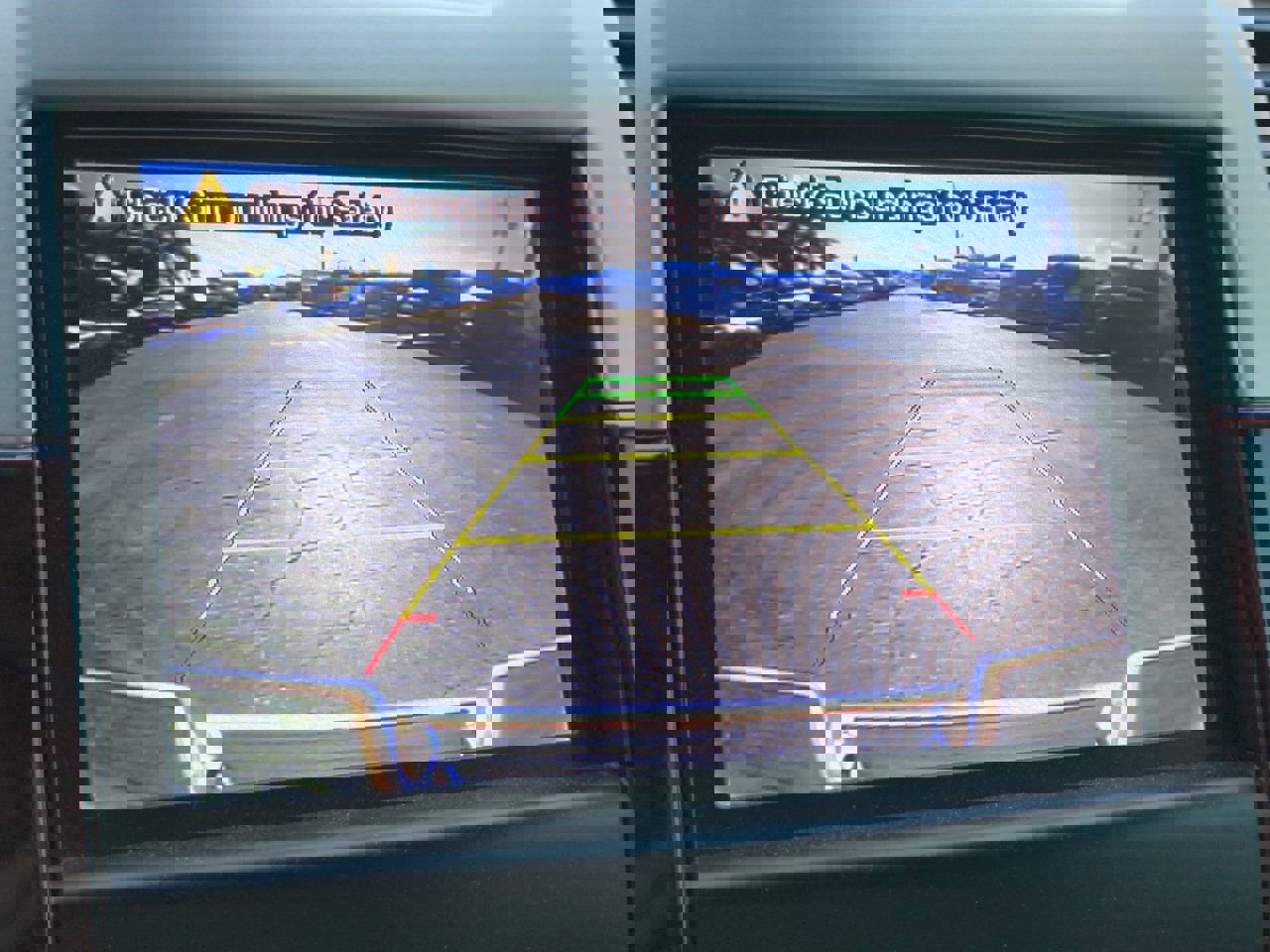 Used 2013 Cadillac Escalade EXT Premium image 21