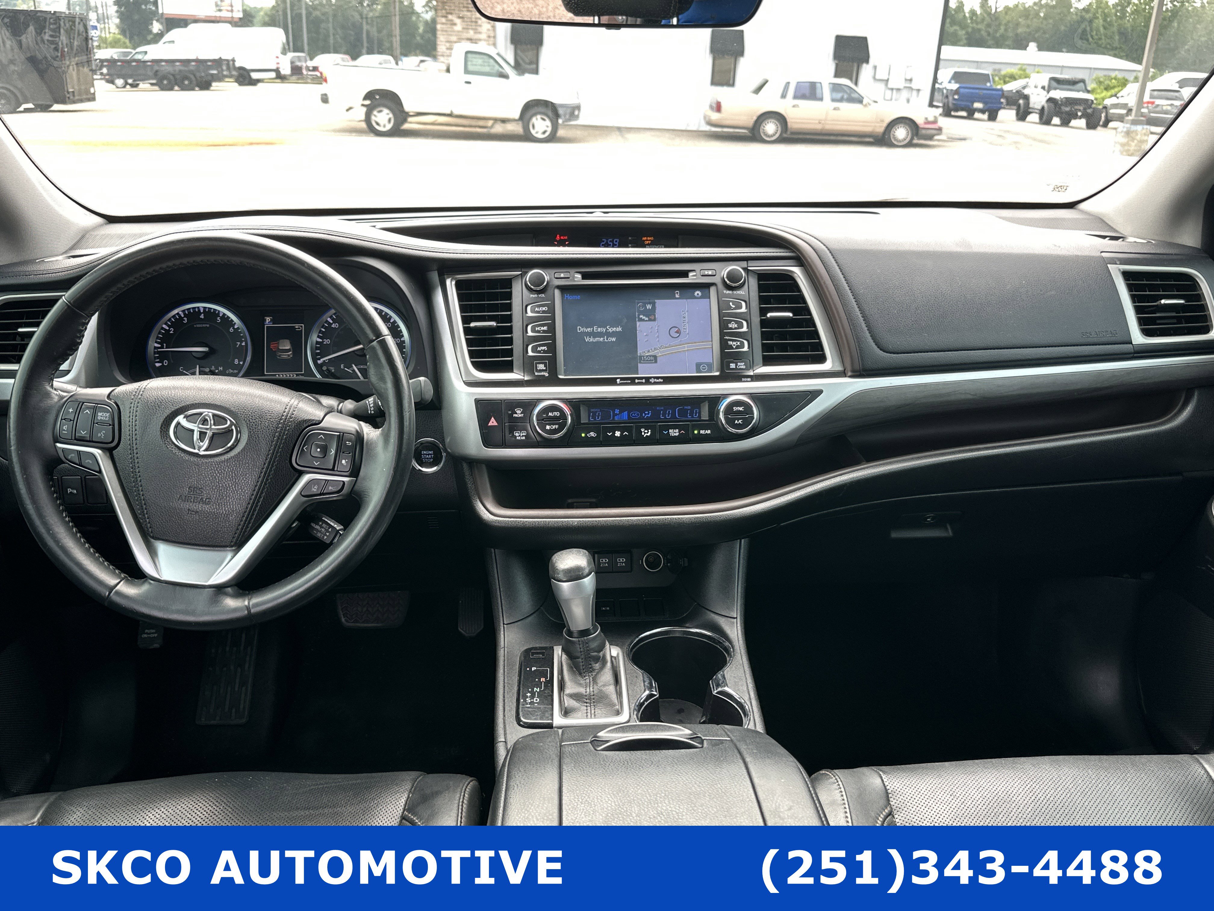 Used 2017 Toyota Highlander Limited image 14