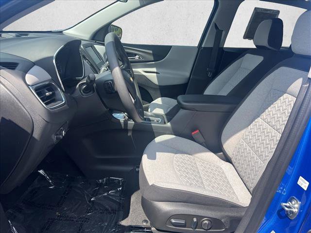 Used 2024 Chevrolet Equinox LS w/ LS Convenience Package image 9