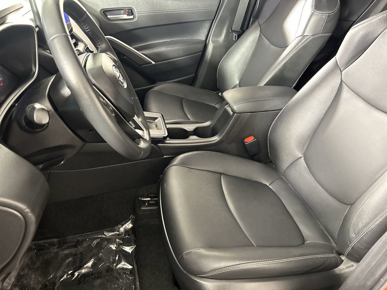 Used 2026 Toyota Corolla Cross XLE w/ Convenience Package image 21
