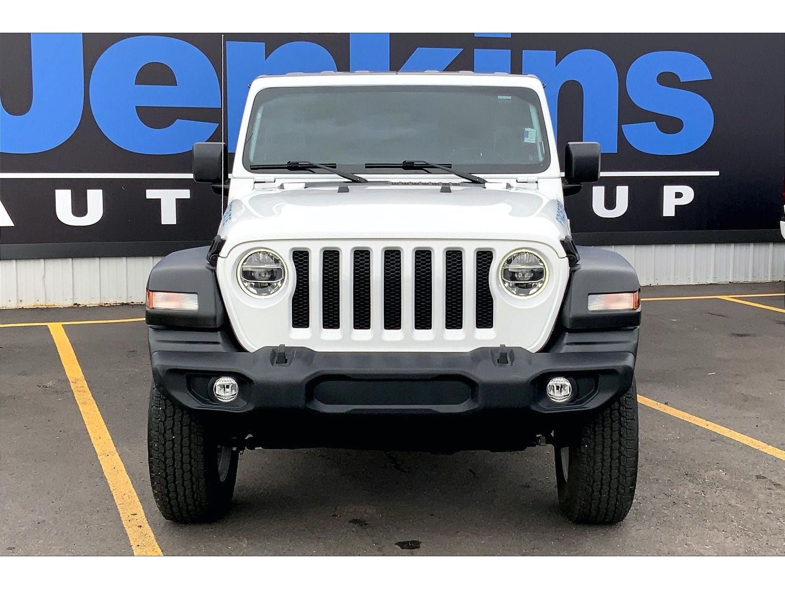 Used 2022 Jeep Wrangler Unlimited Sport AWD/4WD image 3