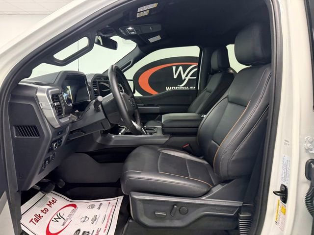 Used 2025 Ford F150 Lariat w/ Equipment Group 501A Mid image 10