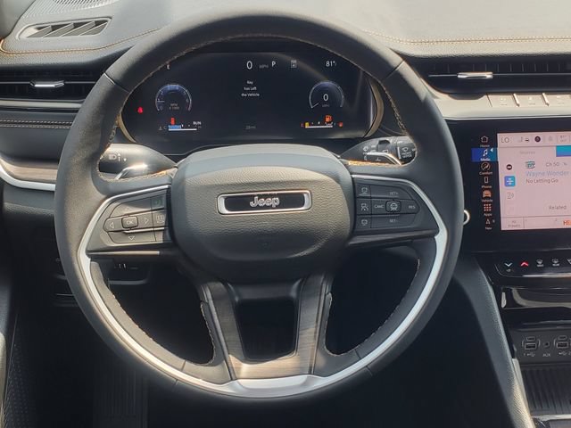 New 2026 Jeep Grand Cherokee Limited AWD/4WD image 13