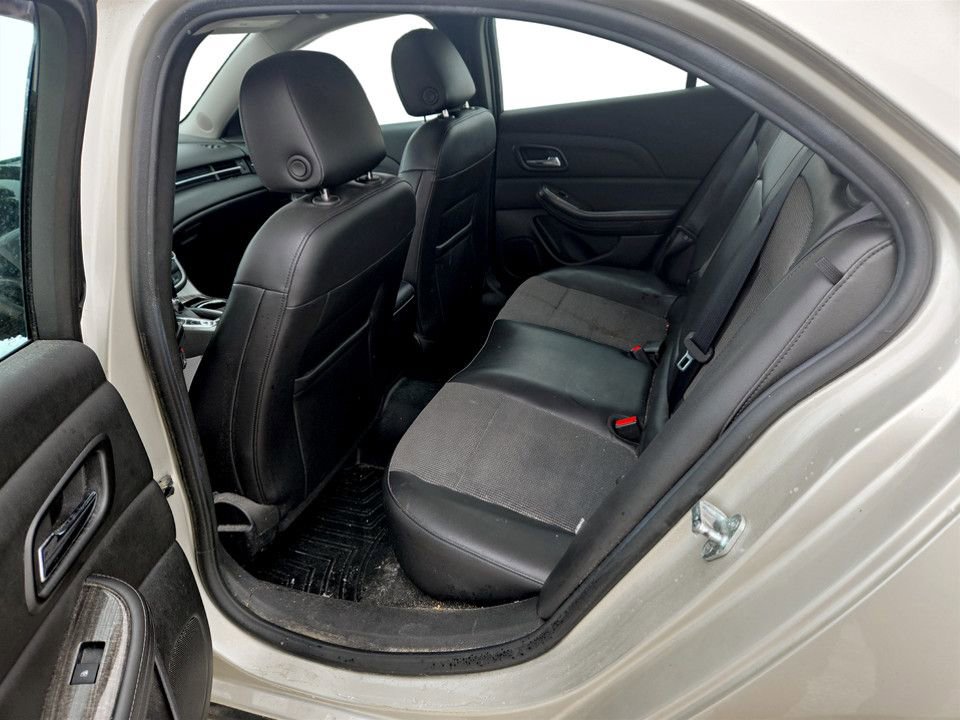 Used 2015 Chevrolet Malibu LT w/ Power Convenience Package image 29