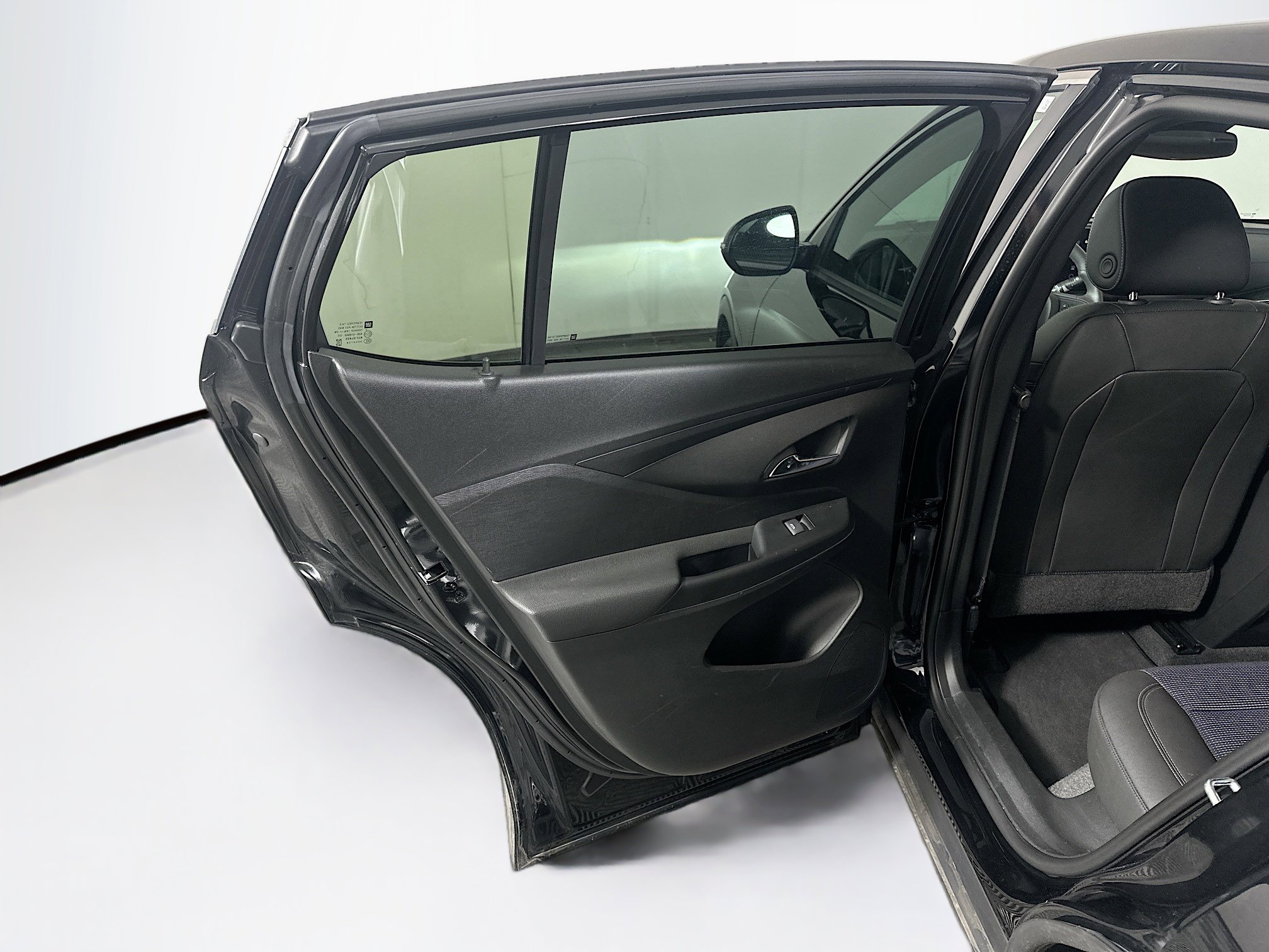 Used 2025 Buick Envista Preferred image 26