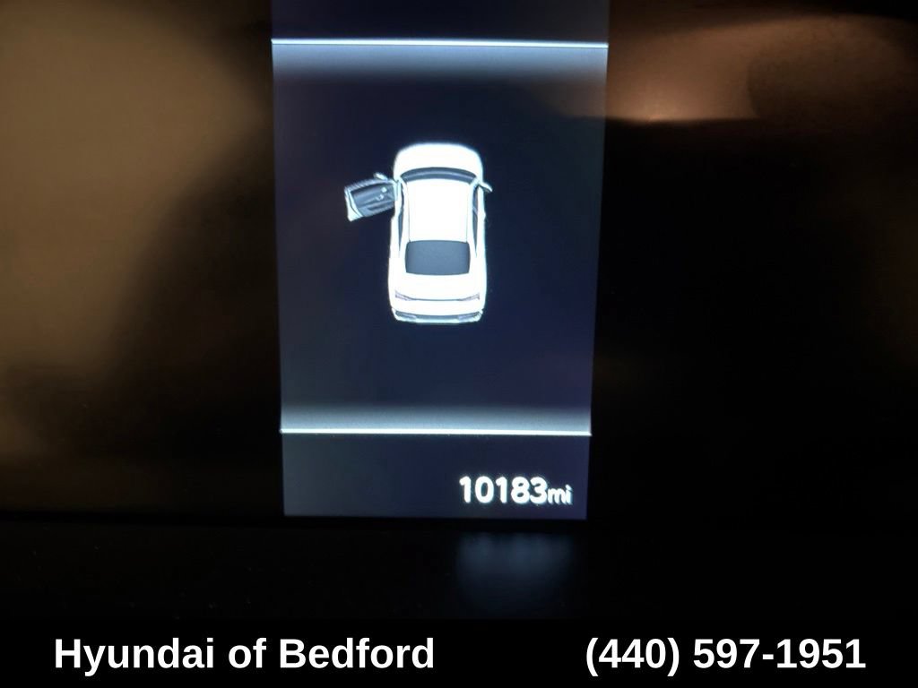 Used 2026 Hyundai Elantra Sport FWD image 13