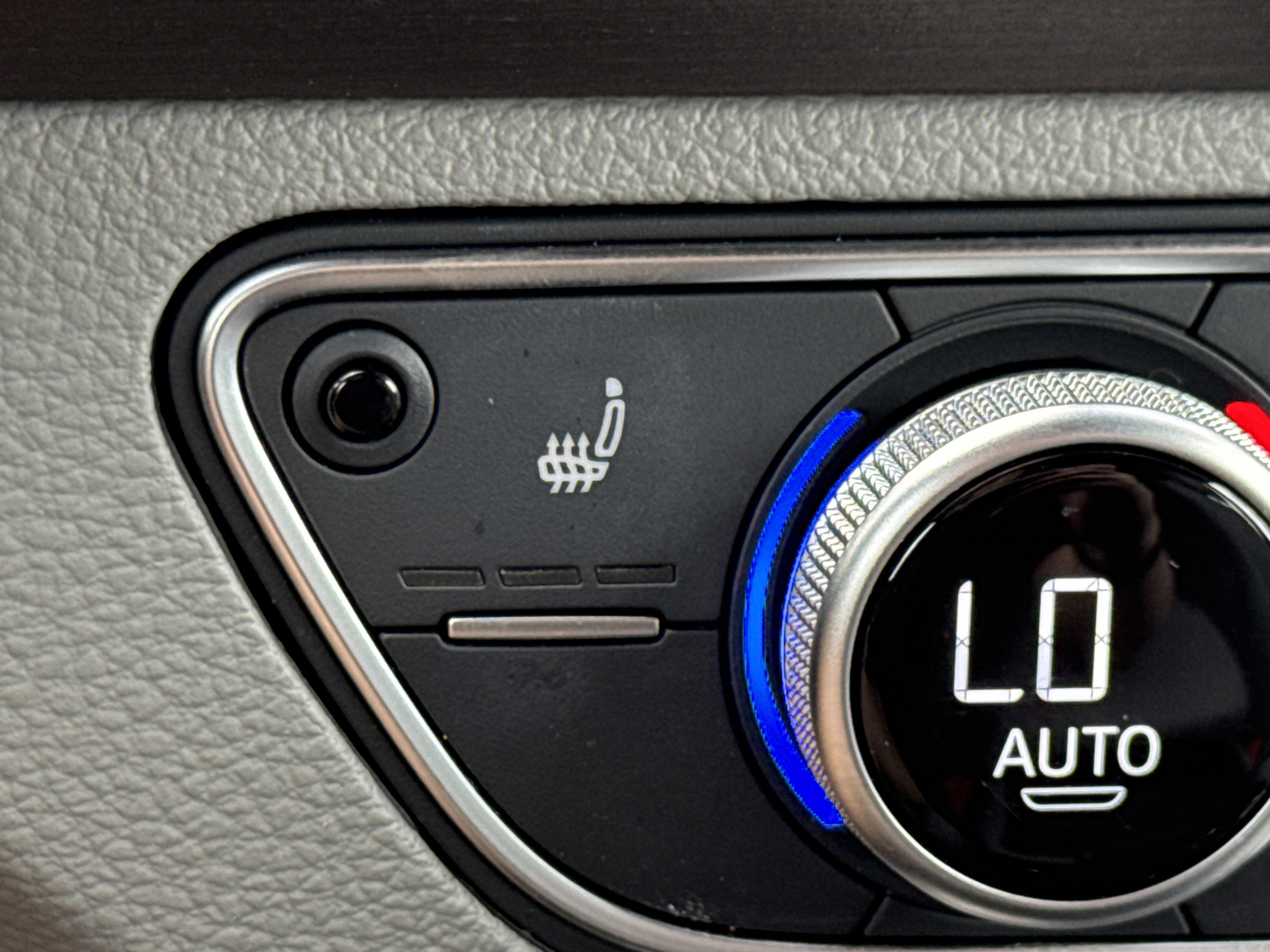 Used 2023 Audi Q5 2.0T Premium Plus w/ Premium Plus Package image 14