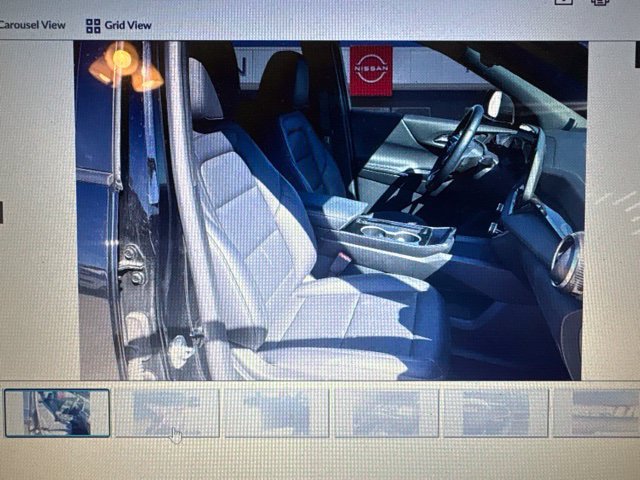 Used 2025 Chevrolet Equinox LT w/ Convenience Package II AWD/4WD image 35
