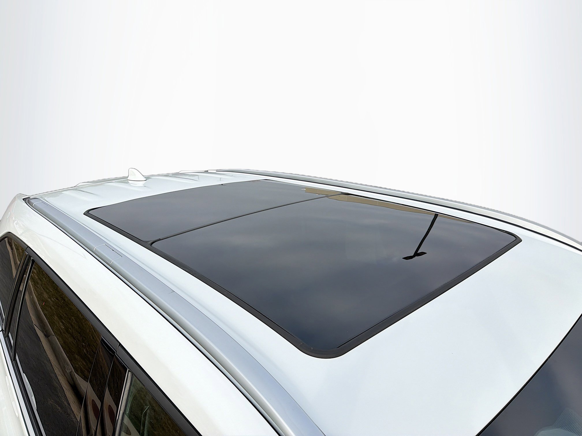 Used 2023 Toyota Highlander Platinum image 19