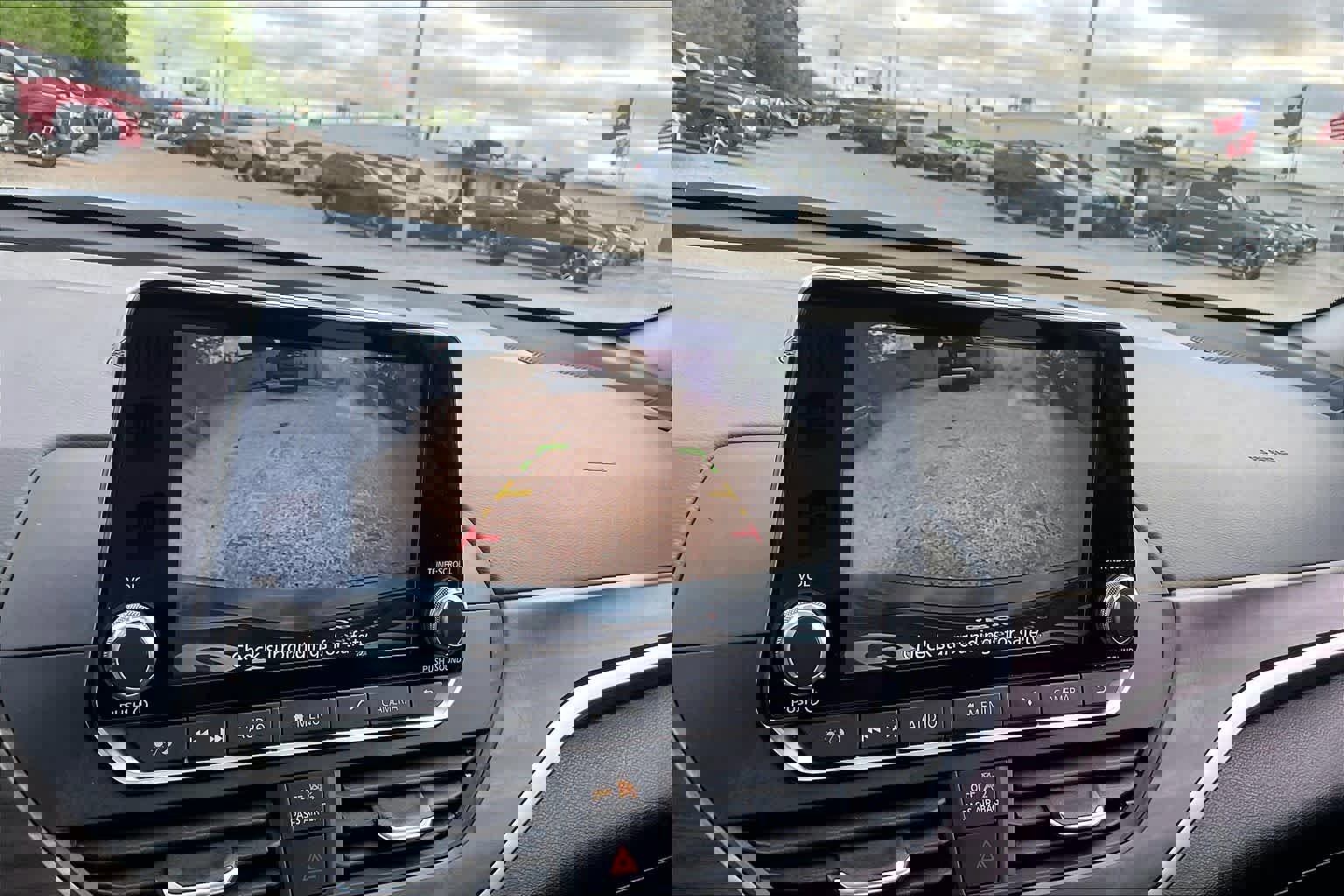 Used 2025 Nissan Altima 2.5 SV FWD image 26