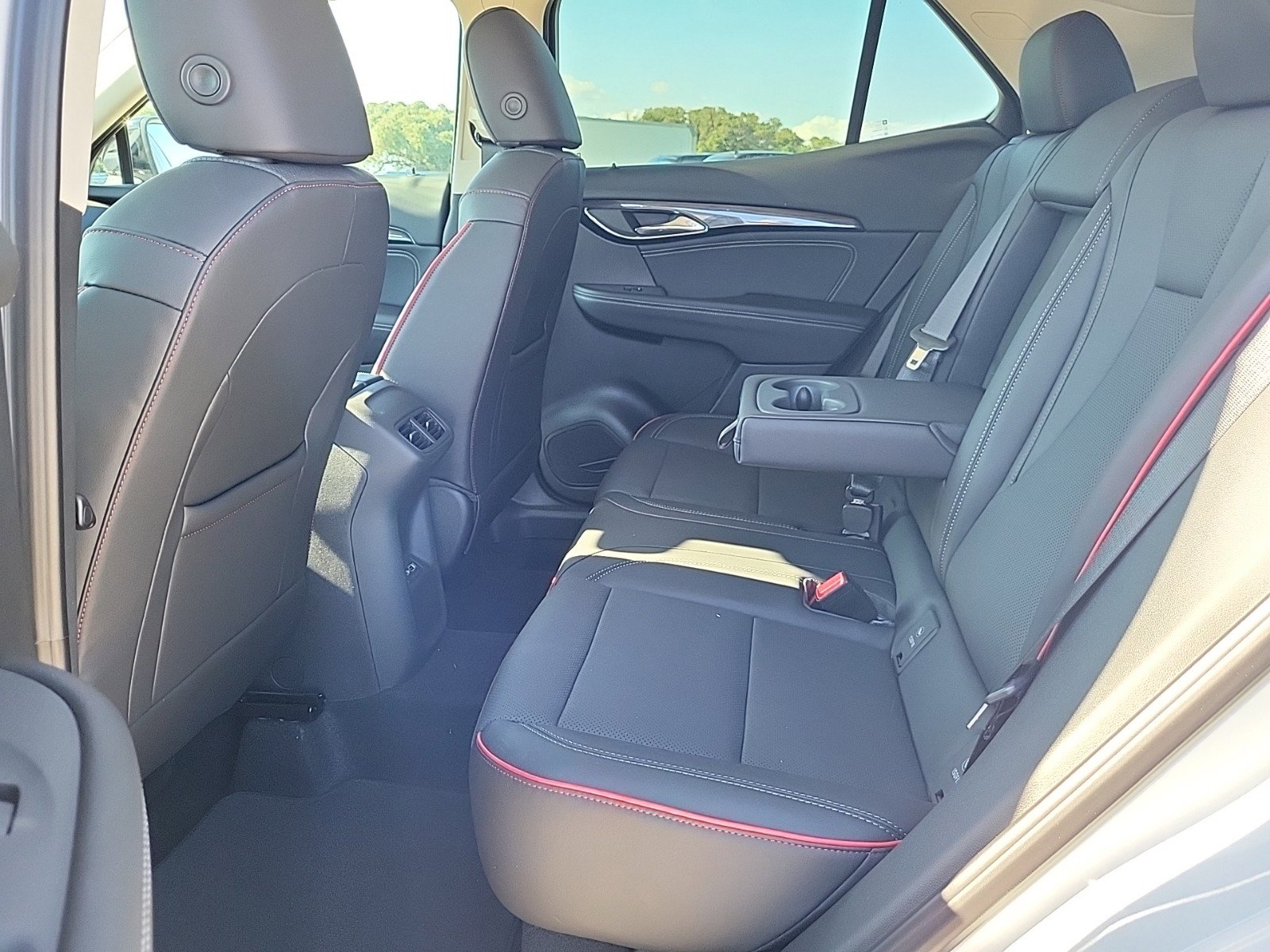 Used 2023 Buick Envision Essence w/ Sport Touring Package image 13
