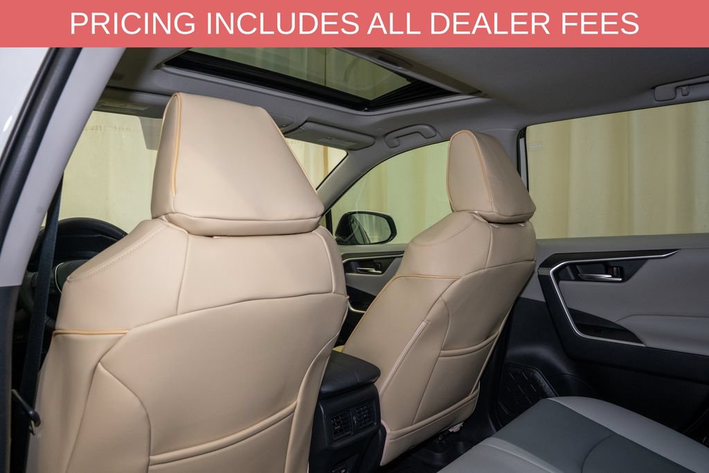 Used 2025 Toyota RAV4 XLE Premium w/ Weather Package AWD/4WD image 10