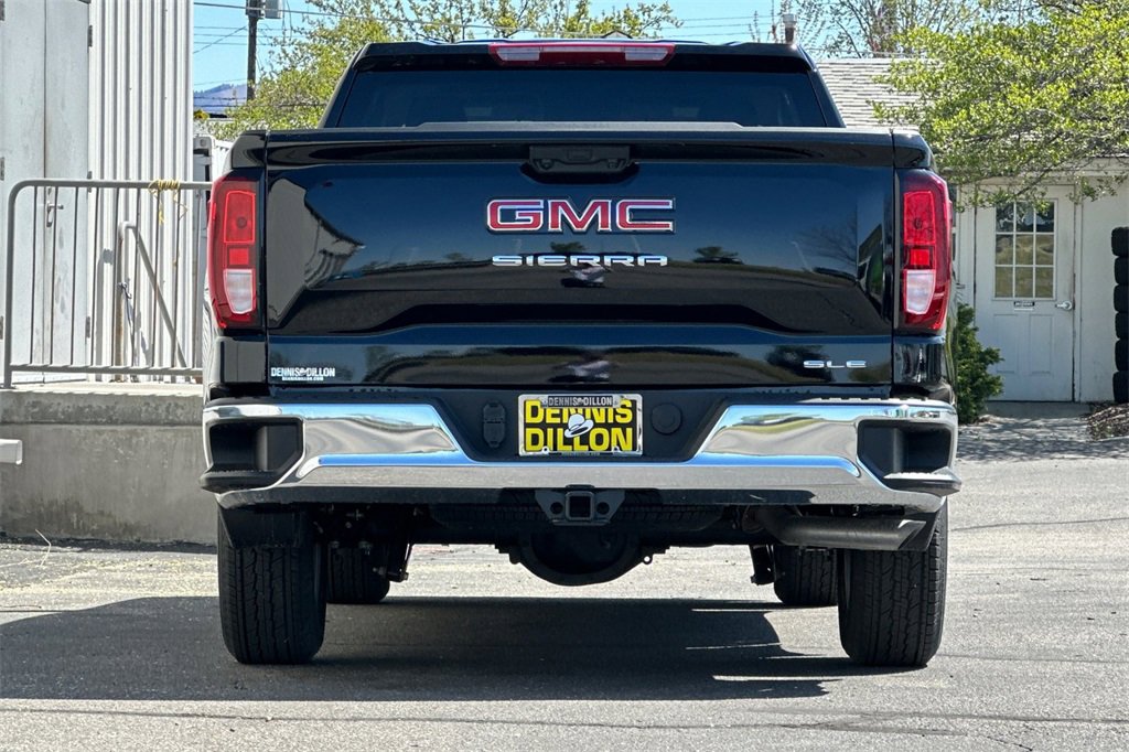 New 2025 GMC Sierra 1500 SLE image 6