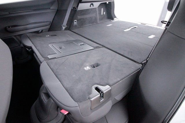 Used 2025 Polestar Polestar 3 w/ Plus Pack image 31