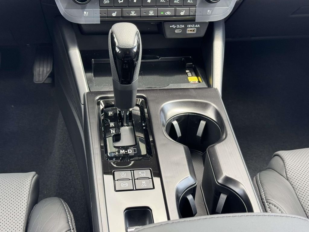 New 2026 Subaru Outback Touring AWD/4WD image 23