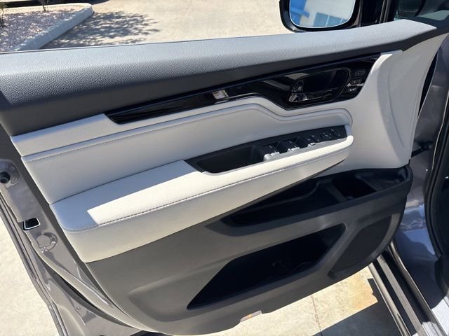Certified 2026 Honda Odyssey Elite image 23