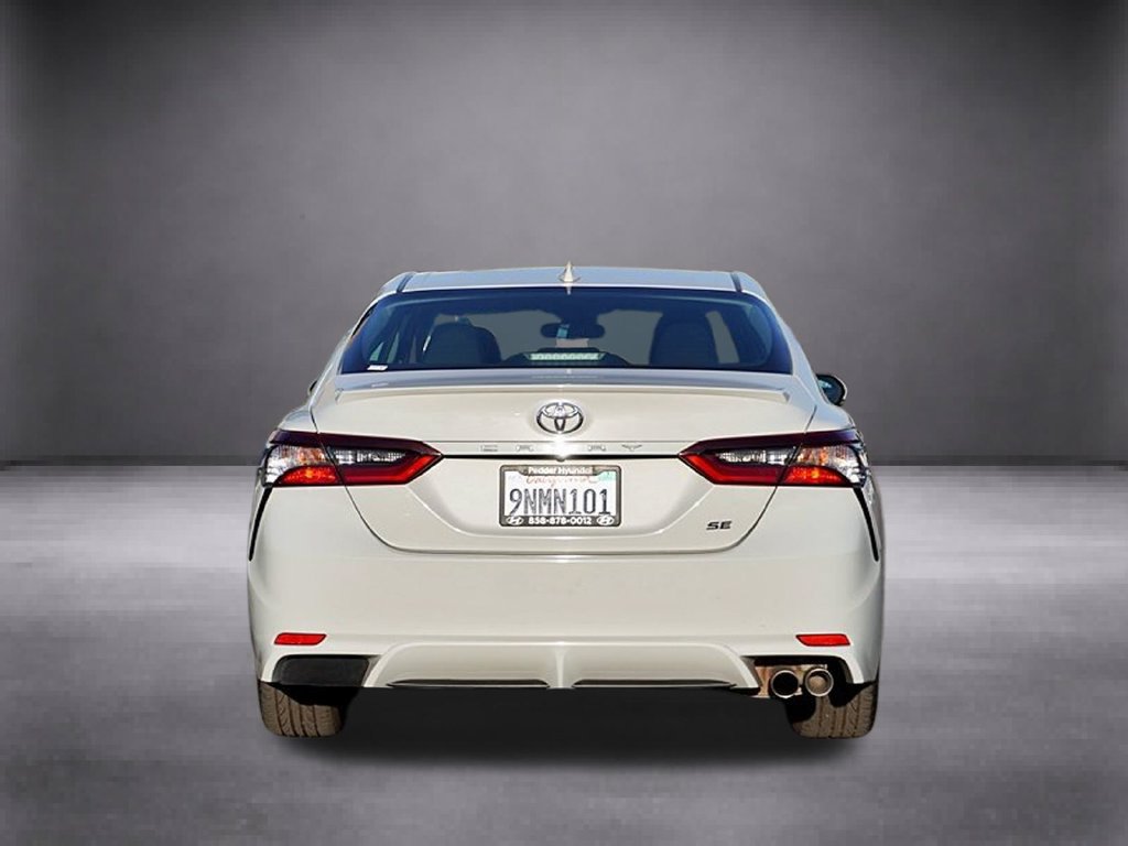 Used 2023 Toyota Camry SE FWD image 4