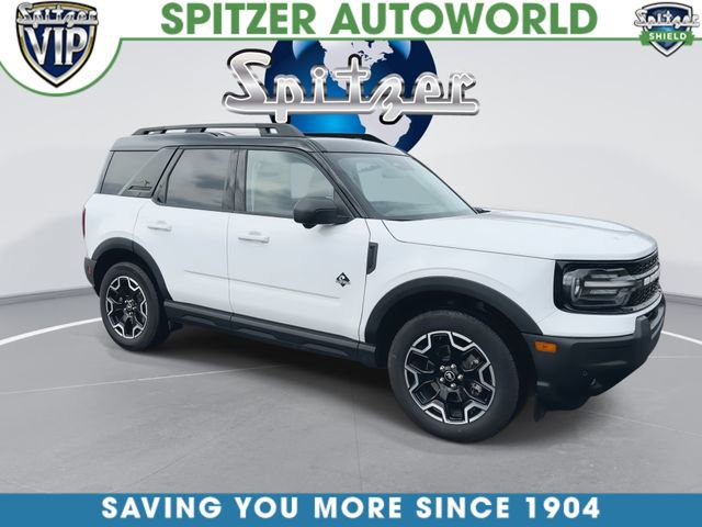 Used 2025 Ford Bronco Sport Outer Banks w/ Outer Banks Tech Package+ AWD/4WD image 2