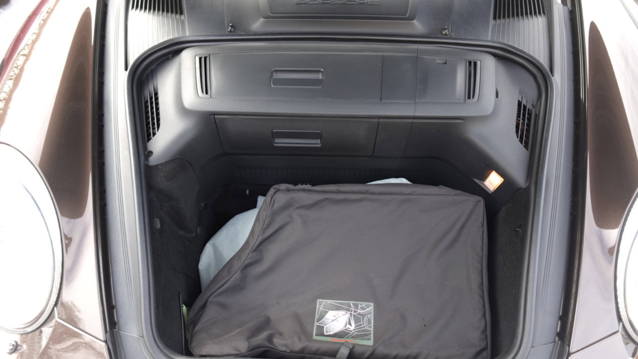 Used 2010 Porsche 911 Carrera image 19