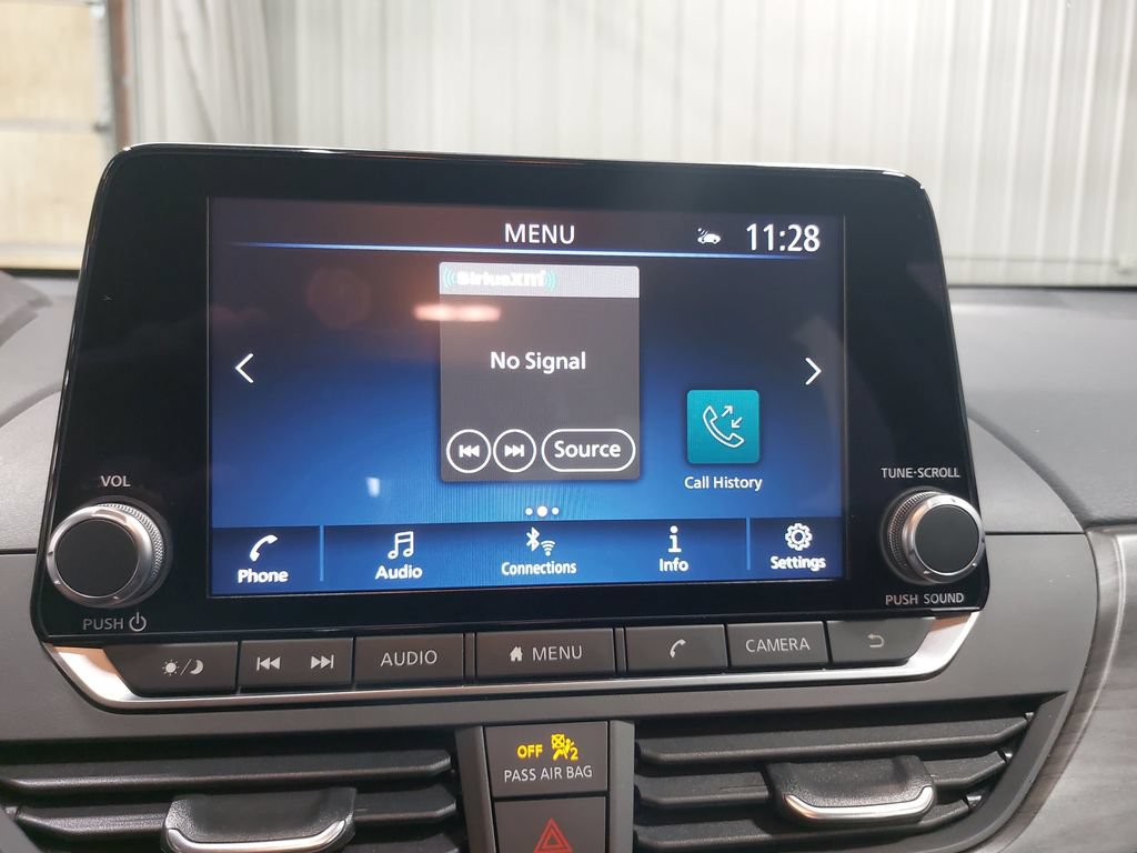 Certified 2025 Nissan Altima 2.5 SV FWD image 22