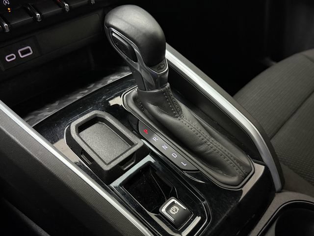 Used 2024 Chevrolet Colorado LT w/ LT Convenience Package RWD image 18