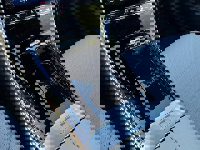 Used 2024 Mercedes-Benz C 300 4MATIC Sedan image 20