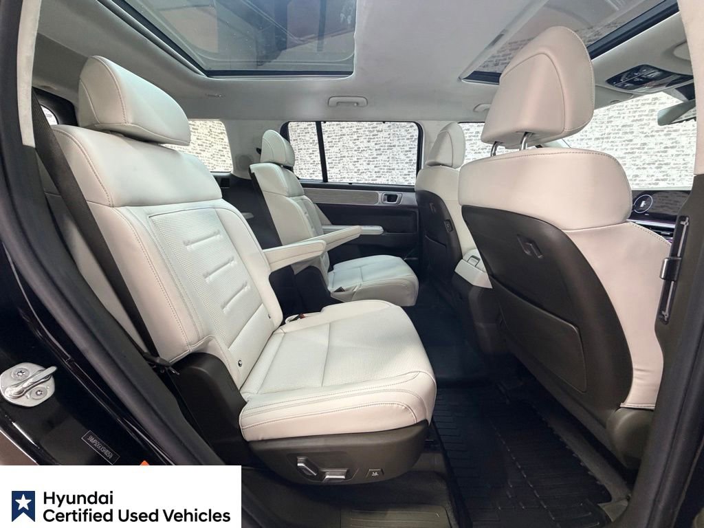 Certified 2025 Hyundai Santa Fe Calligraphy image 15