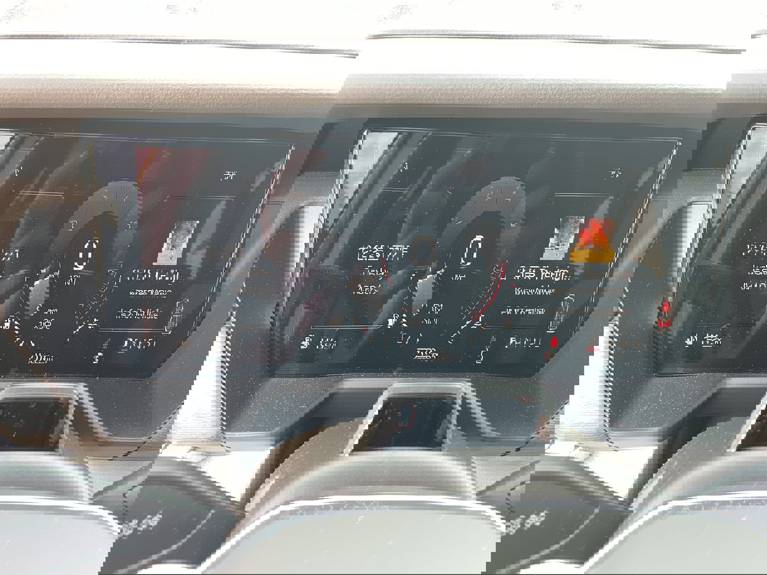 Certified 2025 GMC Acadia Denali w/ Super Cruise Package image 34