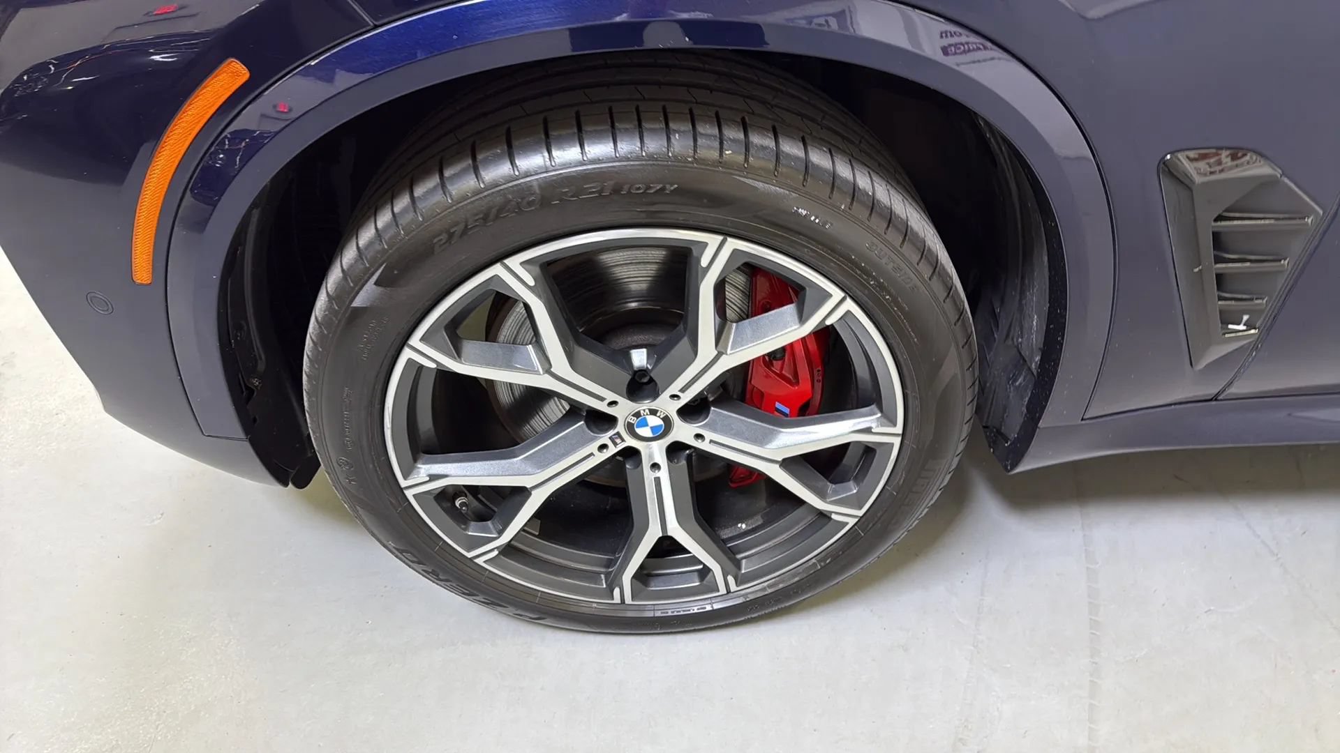 Used 2024 BMW X5 M60i AWD/4WD image 31