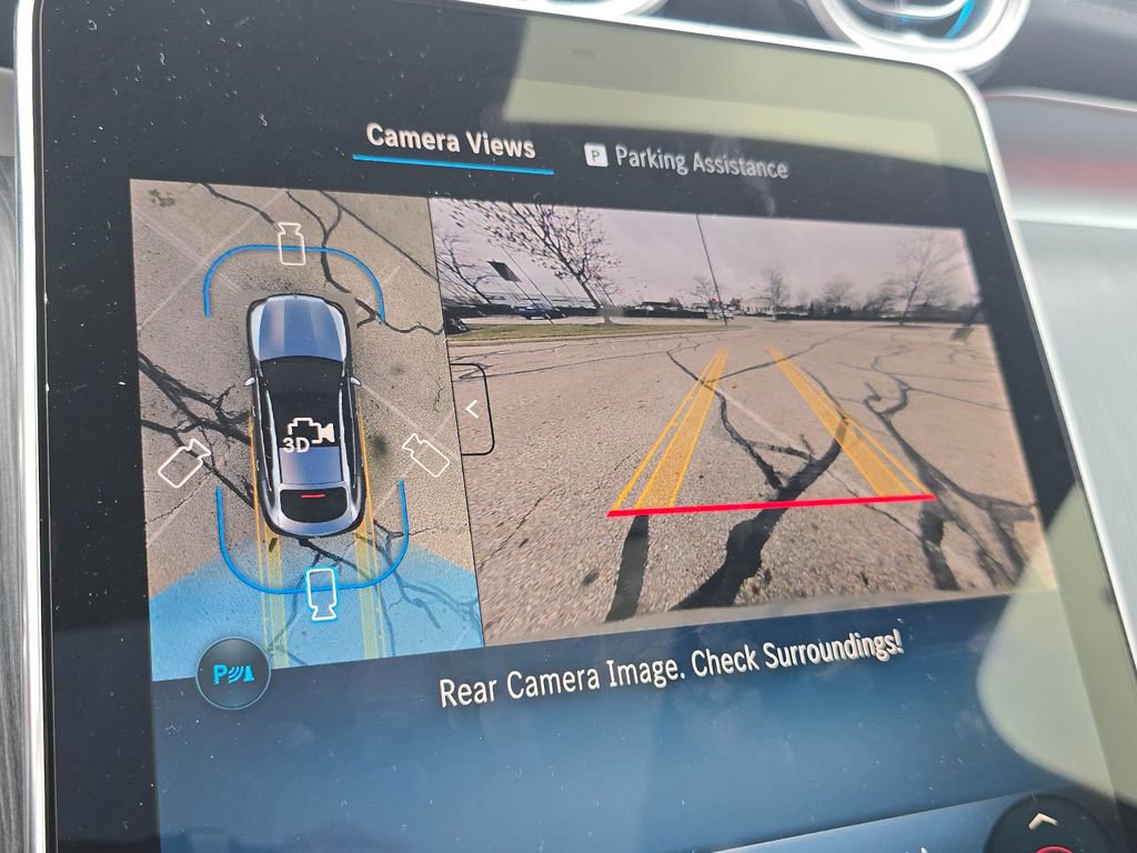 Used 2026 Mercedes-Benz GLC 300 4MATIC image 31