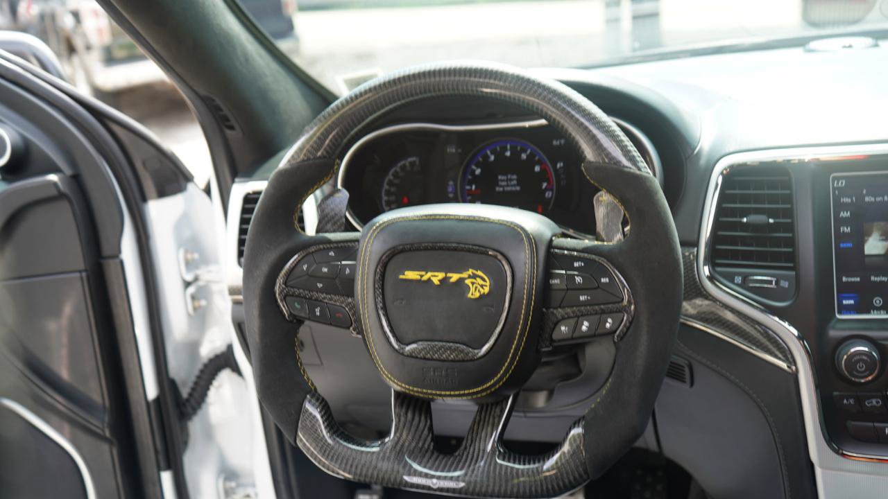 Used 2018 Jeep Grand Cherokee Trackhawk AWD/4WD image 59