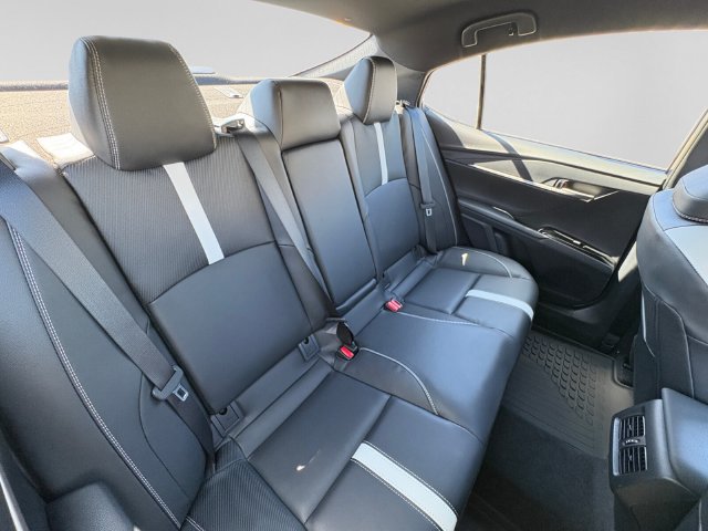 New 2026 Toyota Camry SE w/ Multimedia Upgrade Package FWD image 29