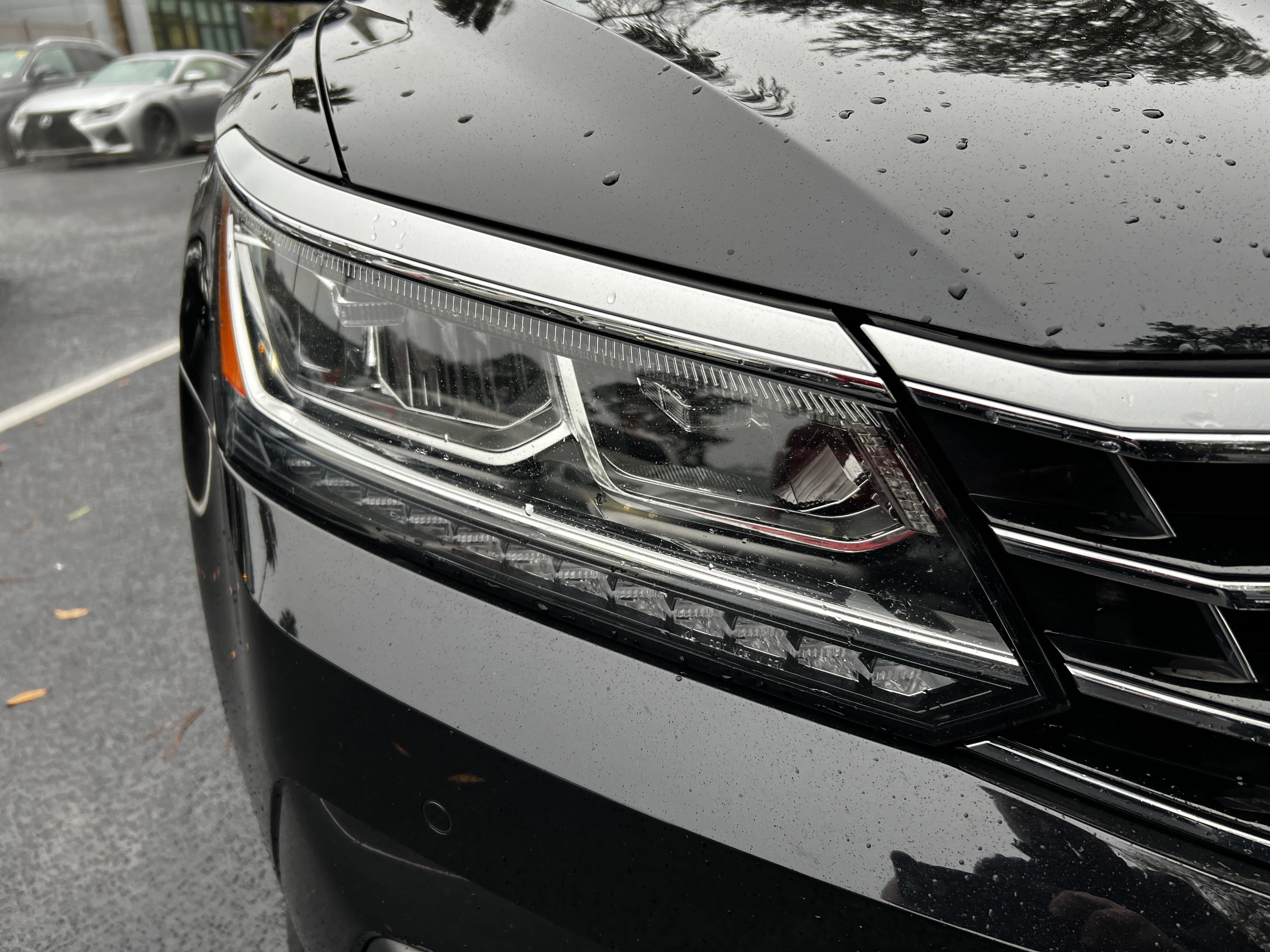 Used 2018 Volkswagen Passat 3.6 SEL Premium image 12