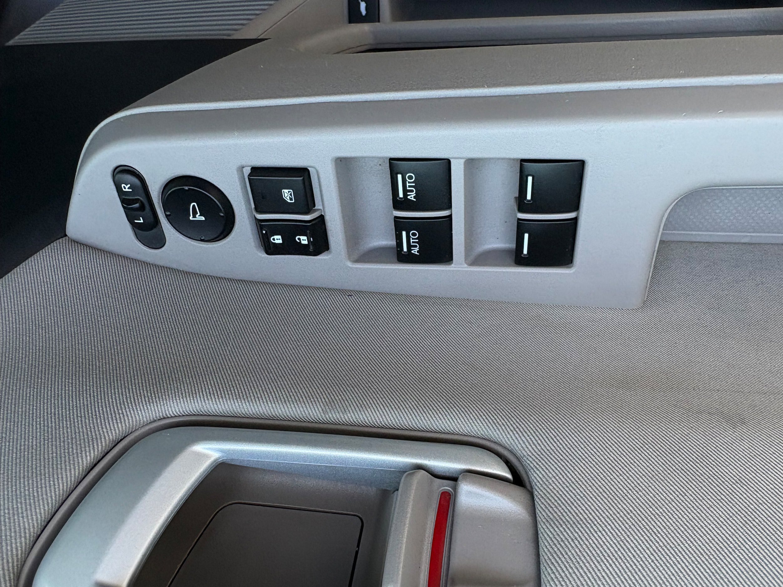 Used 2015 Honda Pilot LX image 29