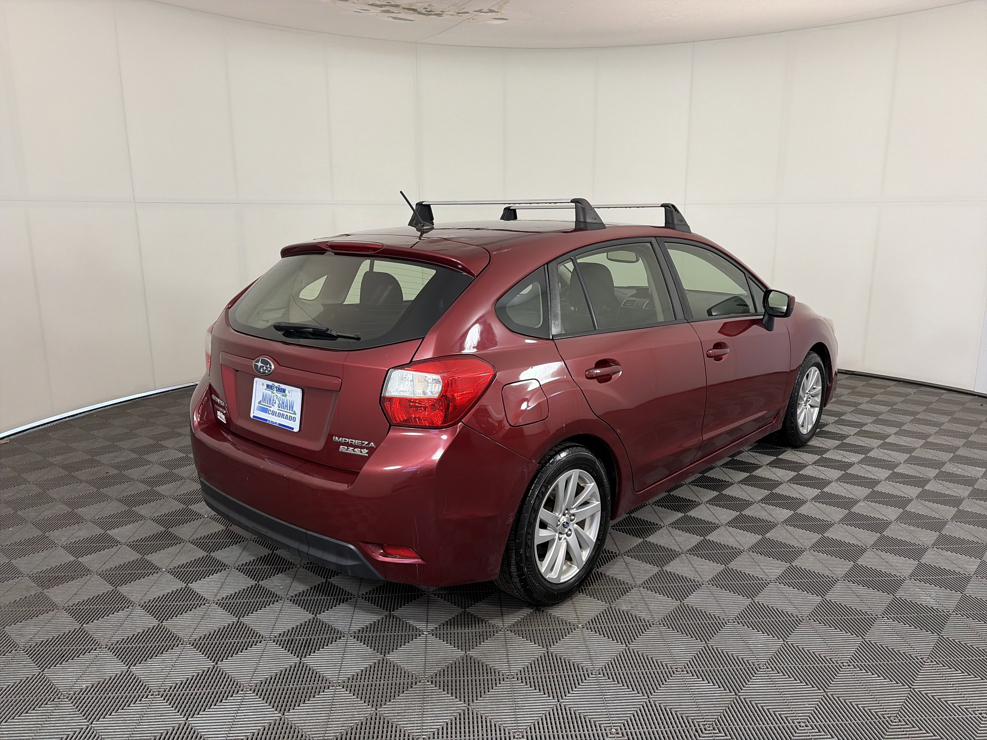 Used 2015 Subaru Impreza 2.0i Premium image 5