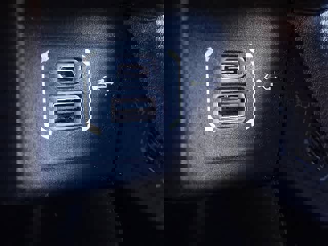 Used 2022 Jeep Compass Limited image 28