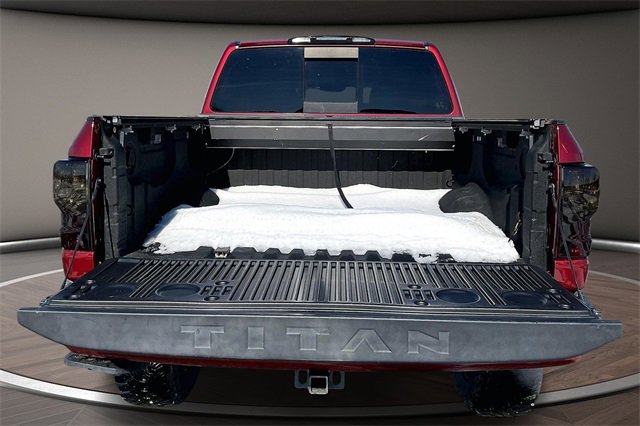 Certified 2018 Nissan Titan PRO-4X w/ Pro-4x Convenience Package image 15