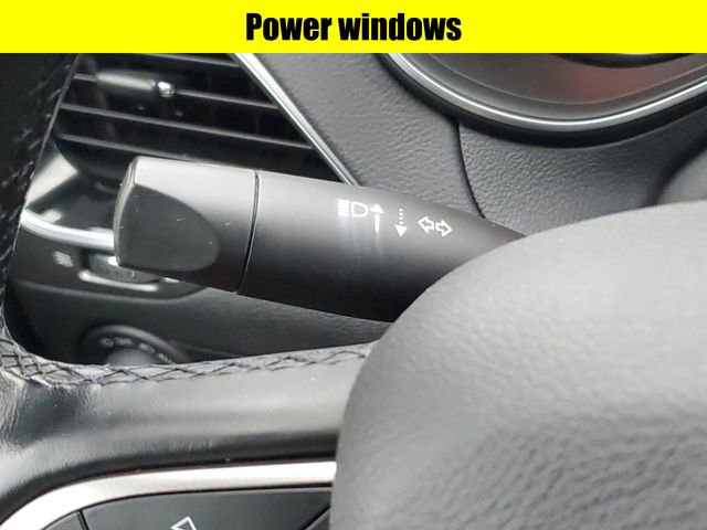 Used 2020 Jeep Cherokee Limited image 14