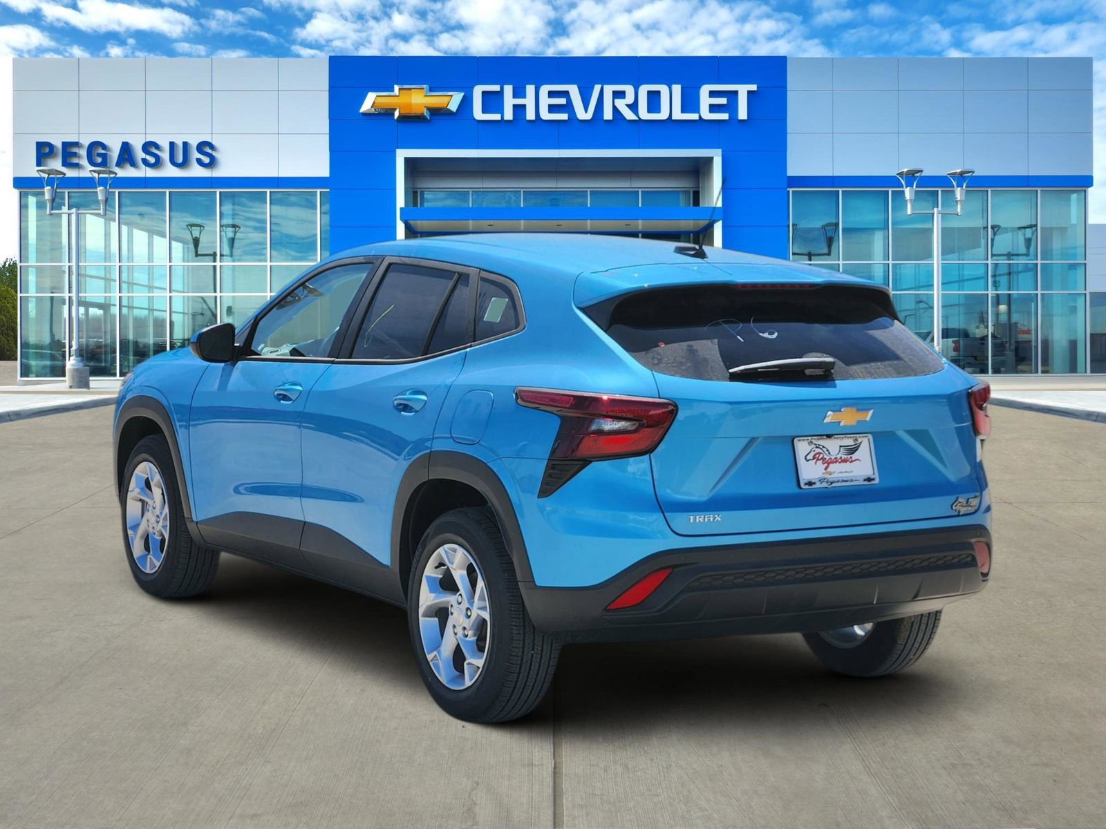 New 2026 Chevrolet Trax LS w/ LS Convenience Package image 4