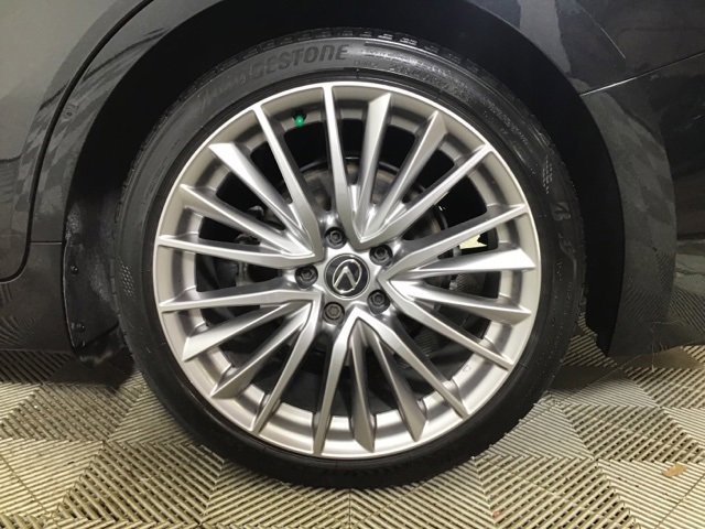 Used 2023 Lexus IS 300 AWD w/ Premium Package image 27