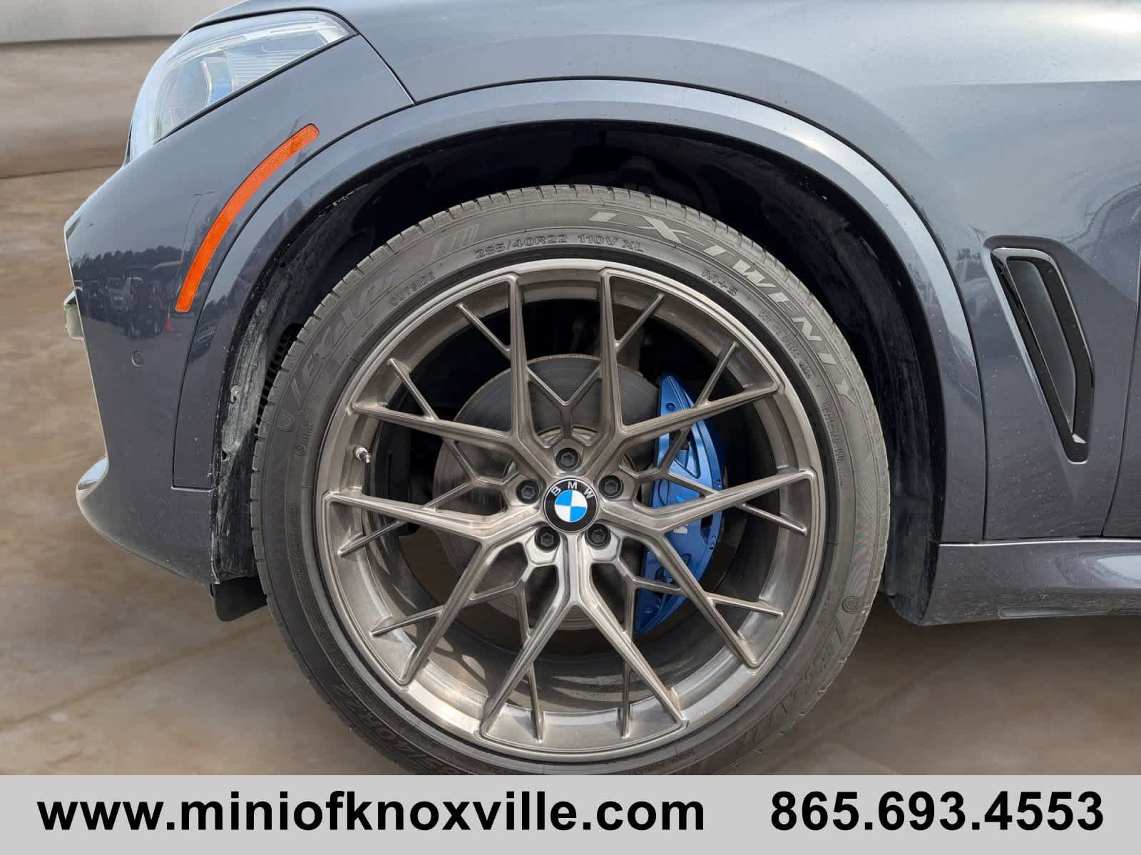 Used 2019 BMW X5 xDrive50i w/ M Sport Package image 9