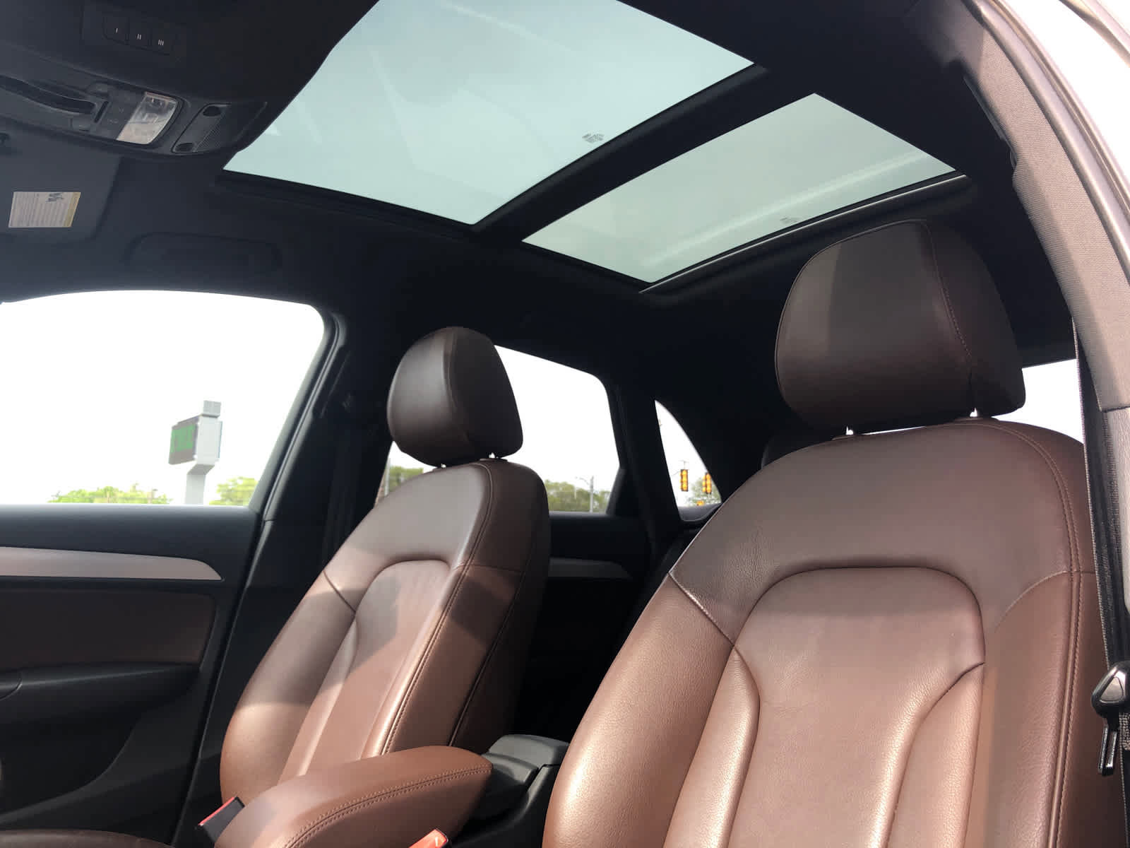 Used 2018 Audi Q3 2.0T Premium AWD/4WD image 21