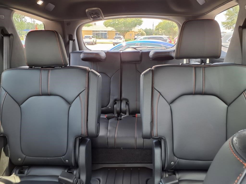 New 2025 Honda Pilot TrailSport image 21